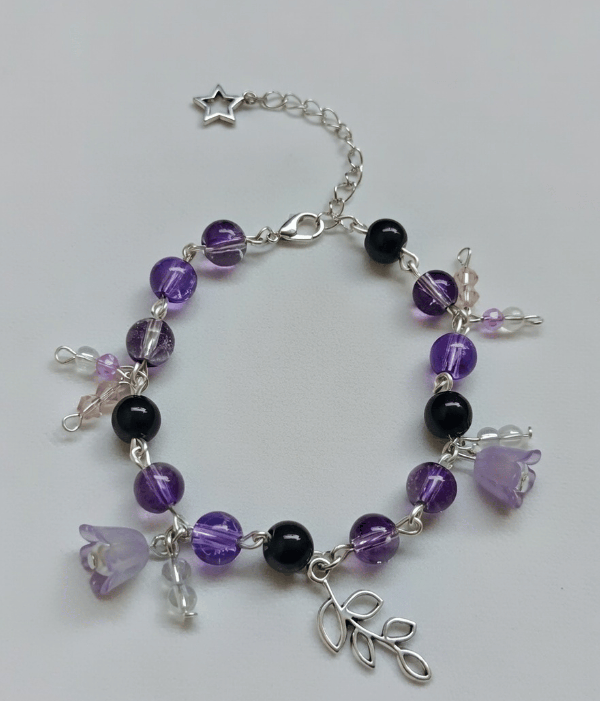Charmful crystal bracelet gift style