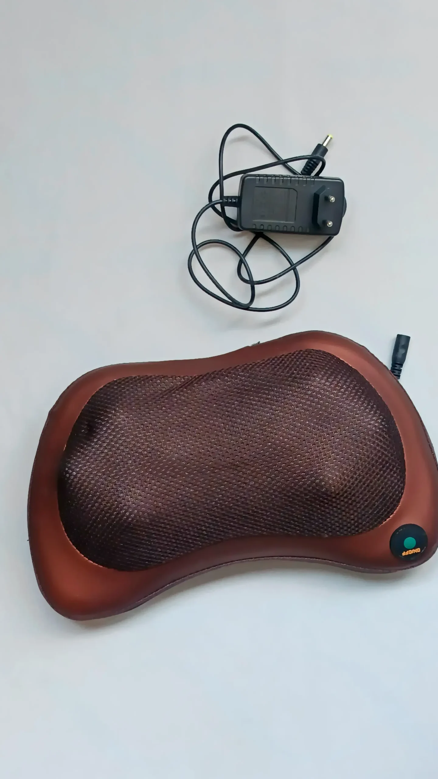 electric massage pillow for home and car use in Pakistan