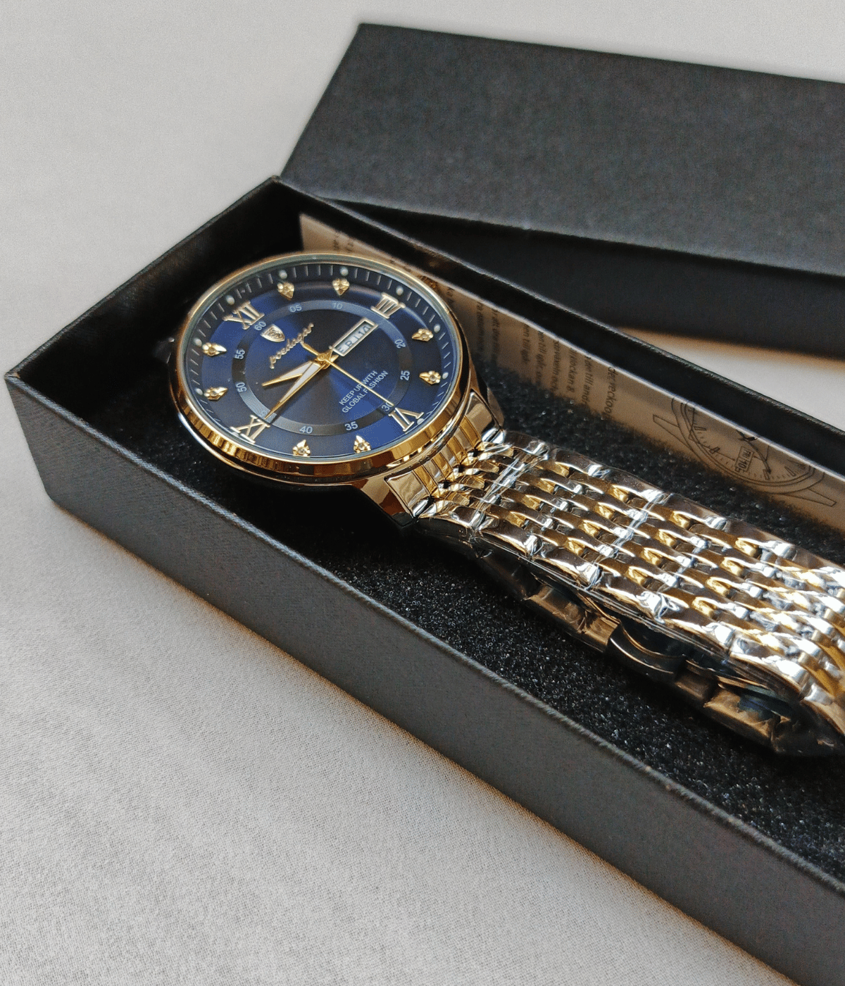 Luxury Blue Dial Watch metal strap